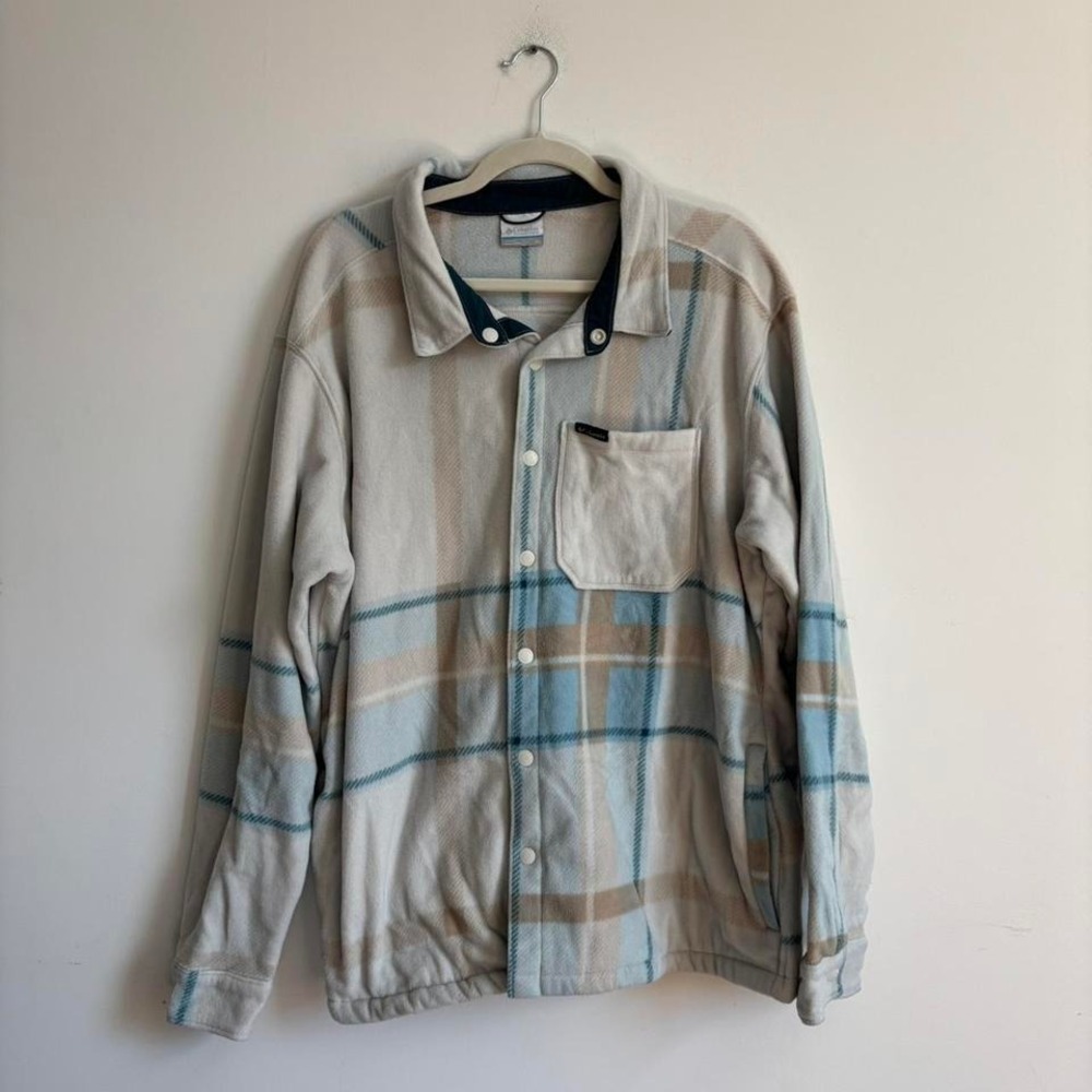 Columbia blue and cream fleece plaid button up jacket shirt - Picture 2 of 5